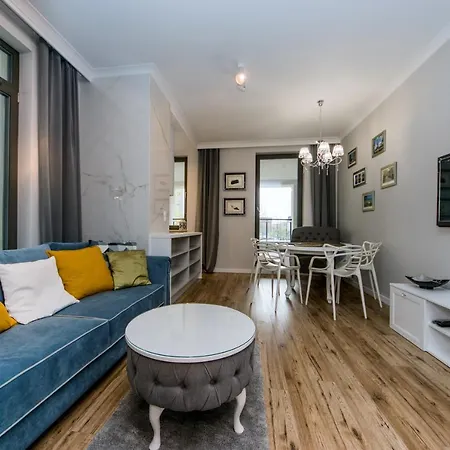 Garden Gates - Billberry * Danzica