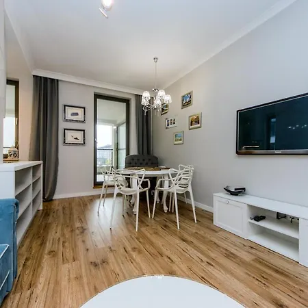 Apartment Garden Gates - Billberry *