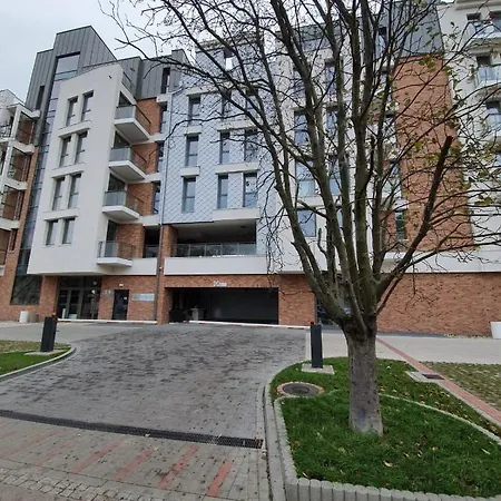 Apartment Garden Gates - Billberry Danzig