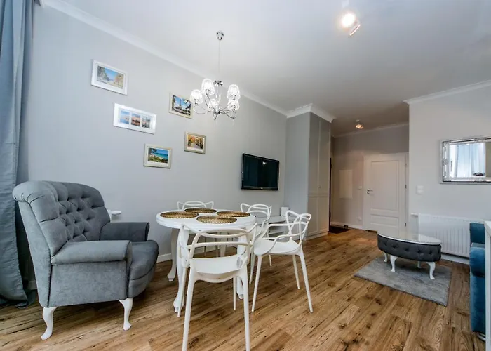 Garden Gates - Billberry